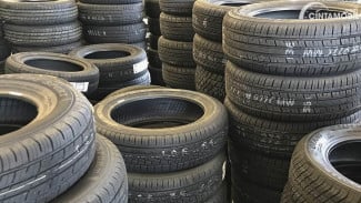 Jangan Asal Murah! Ini 6 Rahasia Pilih Ban Mobil Bekas yang Aman, Awet, dan Nggak Bikin Nyesel!