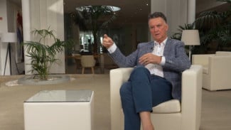 Warga Belanda Heboh Dengar Rumor Louis van Gaal ke Timnas Indonesia, Fans Garuda Kompak Pilih Sosok Lain