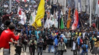 Aksi Besar BEM SI Sorot 17 Isu Kritis dalam 1 Tahun Pemerintahan Prabowo-Gibran!