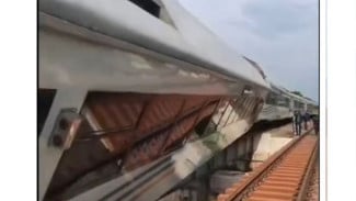 Insiden KA Purwojaya di Bekasi: Rel Rusak atau Masalah Teknis? Ini Faktanya