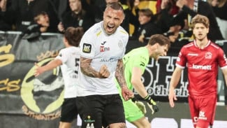 Radja Nainggolan Akui Menyesal Tak Bela Timnas Indonesia: “Saya Iri pada Mereka”