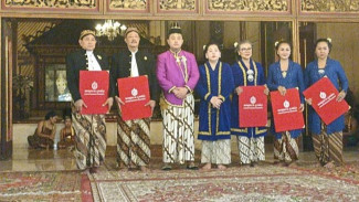 PB XIV Purbaya Bagi-Bagi Gelar, Lembaga Adat Belum Akui, Tedjowulan Bereaksi