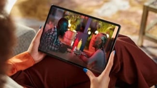 Lenovo Tab P12 Layar 12,7 Inci dan Audio JBL, Tablet Serius untuk Kerja dan Hiburan