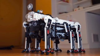 Kecanggihan Mekanis: Robot Kaki Enam LEGO Ini Bergerak Nyata