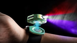 NanoB10: Senter EDC Magnetik Titanium Paling Revolusioner