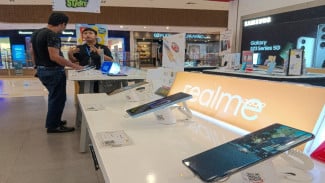 Realme Bantah Merger dengan Oppo dan Isu PHK Massal India