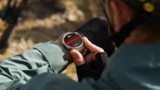 Pasar Smartwatch China 2025: Huawei Ungguli Apple & Xiaomi