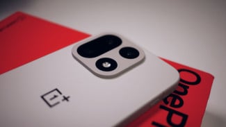 OnePlus 16 Bocor: Bezel Tipis & Baterai 9.000mAh Lawan iPhone