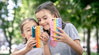 Akun WhatsApp yang Dikelola Orang Tua Kini Hadir, Ini Caranya!