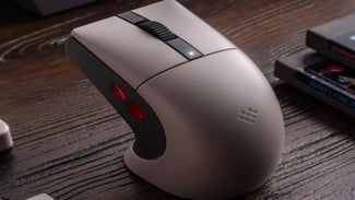 8BitDo Rilis Retro R8 C64, Mouse Gaming Nostalgia Performa Tinggi