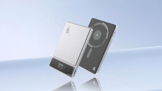Red Magic Rilis Power Bank Magnetik 45W dengan Layar Pintar dan Fitur Unik
