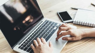 Daftar Laptop Pelajar Terbaik 2026: Murah, Kuat, dan Tahan Lama