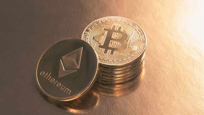 Bitcoin Kalahkan Ethereum dalam Biaya Transaksi Harian, Apa Artinya?