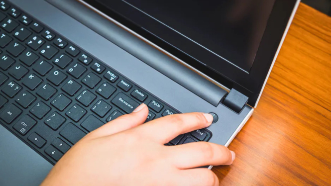 Cara Matikan Laptop yang Benar: Hindari Kerusakan dan Kehilangan Data!