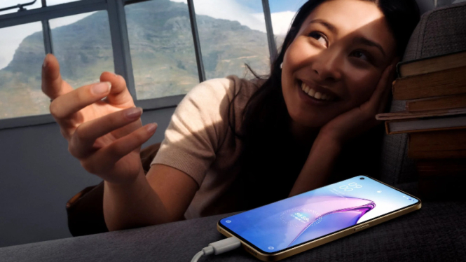 Spesifikasi dan Harga Oppo Reno 8 5G, Fitur Unggulan, Harga Terjangkau, Keunggulan Kamera, Kinerja Cepat, Desain Elegan, Layar AMOLED, Dukungan 5G, Pengisian Cepat