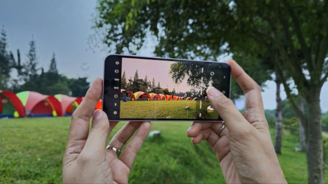 Cara Foto Malam Aesthetic yang Bikin Followers Auto Iri dengan Samsung Galaxy A35 5G