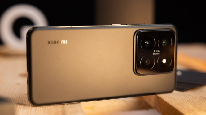 Redmi K70 Ultra : HP Baru Yang Akan Dirilis Xiaomi , Yuk Lihat Desain dan Spesifikasi Lengkapnya!