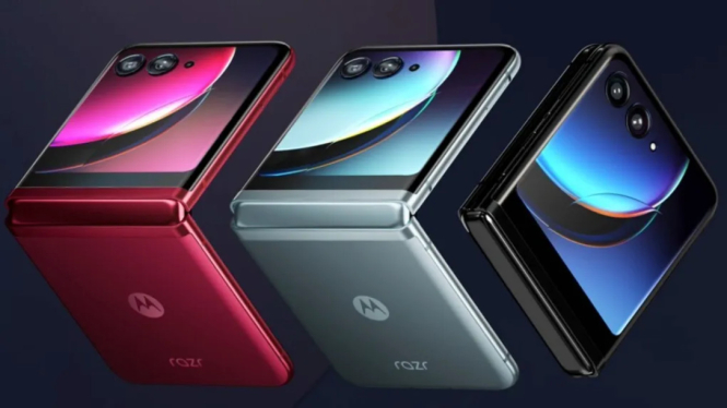 Motorola Razr 2023 dan Razr+ 2023 Akhirnya Kebagian Android 14!