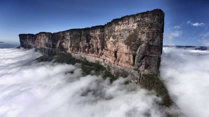 Misteri Gunung Roraima: Gunung Kotak Mirip Gunung Minecraft di Dunia Nyata