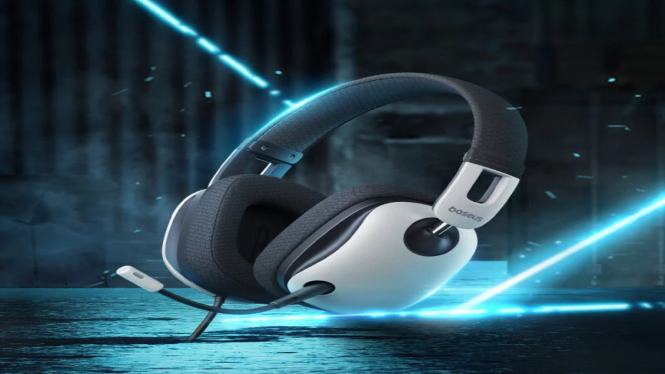 Headset Gaming dengan Driver Ganda dan Latensi Rendah