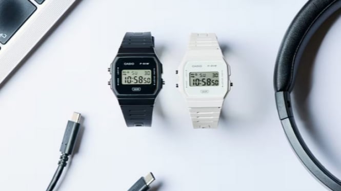 Desain Ikonik, Fitur Andal: Casio F 91WPC 1A, Aksesori Wajib untuk Penggemar Jam Tangan