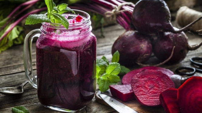 5 Jus Penurun Kolesterol Tinggi Ini Ampuh! Wajib Dicoba Setelah Makan Siang