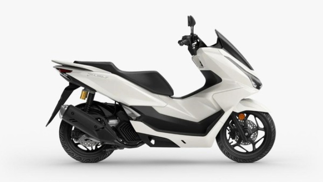 Honda Luncurkan PCX 160 2025: Skutik Premium