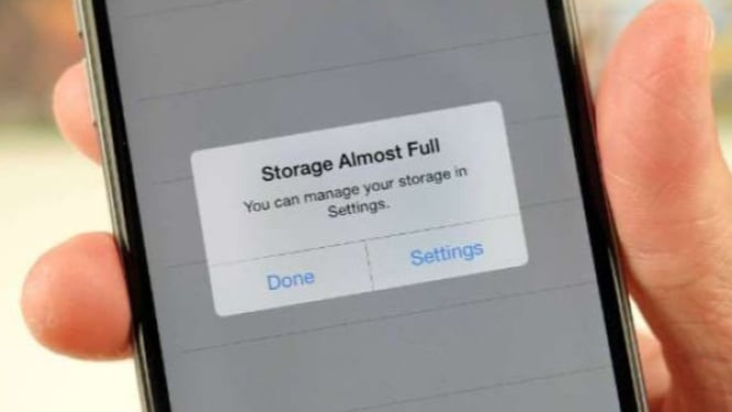 7 Tips Mengatasi Penyimpanan Penuh di HP, HP Jadi Ringan Lagi!