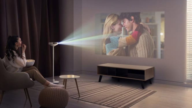 LG Tampilkan Inovasi di CES 2025 dengan Proyektor 4K CineBeam S