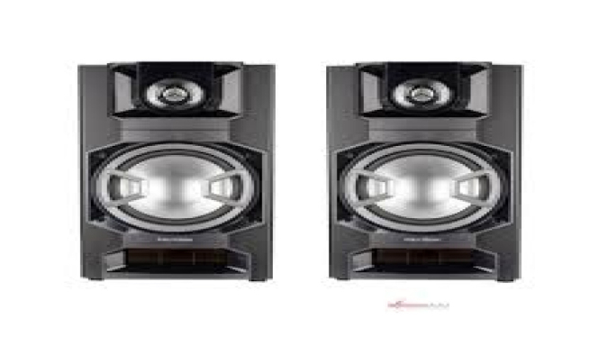 Polytron PAS 8E12 – Suara Kencang dengan LED Party
