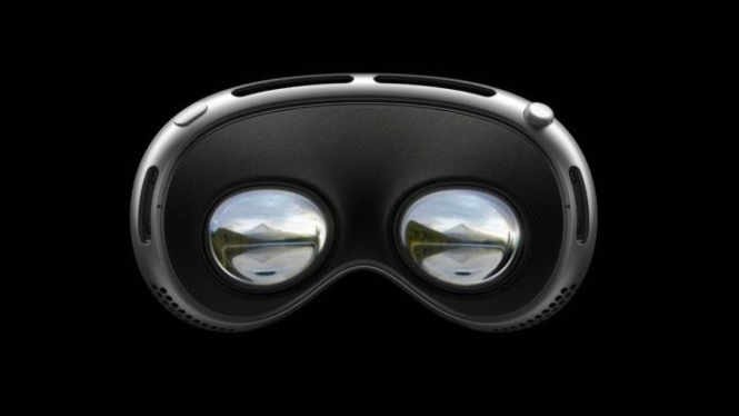 Setahun Apple Vision Pro: Perayaan Ulang Tahun Pertama yang Tak Sesempurna yang Diharapkan