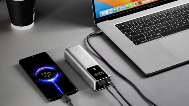 CUKTECH 10: Powerbank 10.000mAh dengan Layar TFT, Fast Charging 150W, dan Aman Dibawa Naik Pesawat!