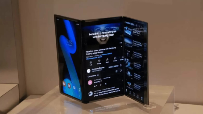 Samsung Tri-Fold