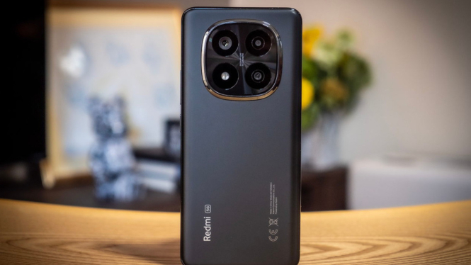 Redmi Note 14 Pro+ 5G: Kamera 200MP, Layar AMOLED 120Hz, Fast Charging 120W - Flagship Killer 2025!