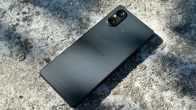 Layar OLED 120Hz, Snapdragon 8 Gen 2, dan Fitur Keamanan Terbaik di Sony Xperia 5 V