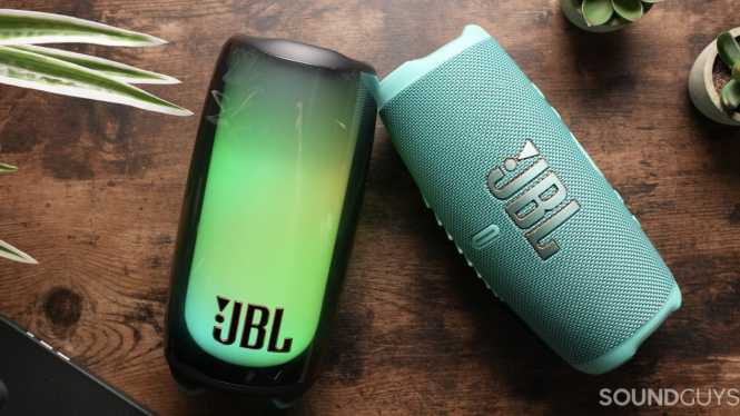 Suara Jernih & Efek Cahaya Menawan: JBL Pulse 5 Cocok untuk Pesta dan Aktivitas Outdoor!