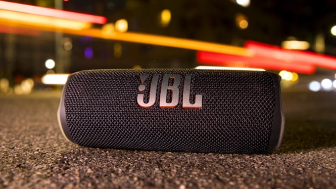 JBL Flip 7: Speaker Portable dengan AI Sound Boost, Suara Makin Jernih!