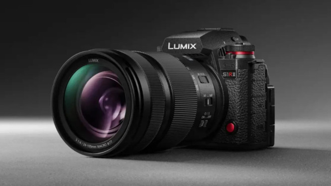Panasonic Lumix S1RII: Kamera 8K Canggih dengan Harga Rp53,7 Juta, Siap Revolusioner Dunia Fotografi!