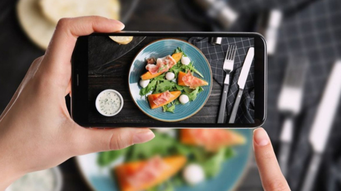 Tips Fotografi Produk Pakai HP: Hasil Kece, Calon Pembeli Langsung Tertarik!