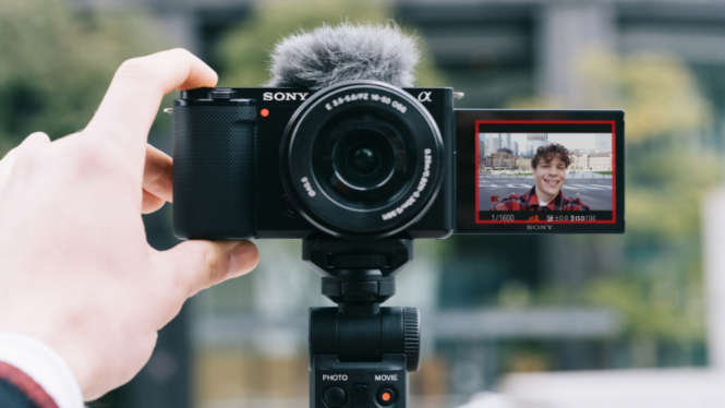Sony ZV-E10: Kamera Ringan dengan Fitur Pro, Cocok Banget buat Konten Kreator!