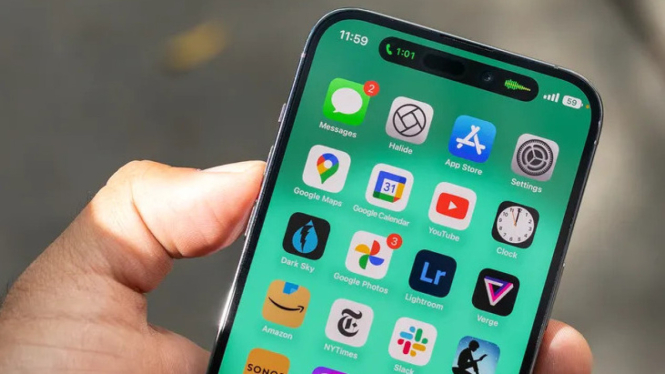 8 Trik Ampuh Menguatkan Sinyal iPhone di Indonesia