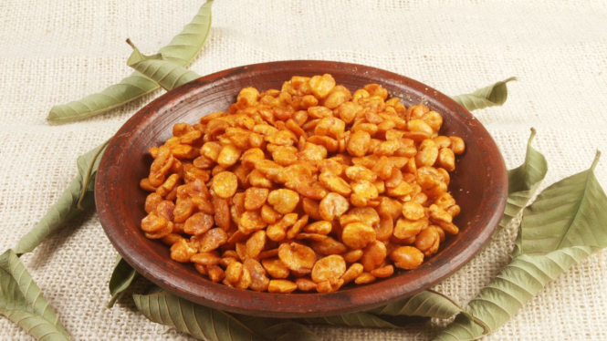 Resep Kacang Goreng Pedas Renyah yang Mudah Dipraktikkan!