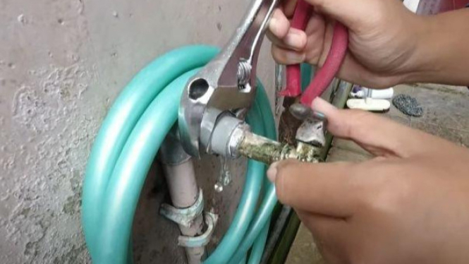 Cara Ampuh Atasi Keran Air yang Rembes atau Bocor, Gak Perlu Penggil Tukang!