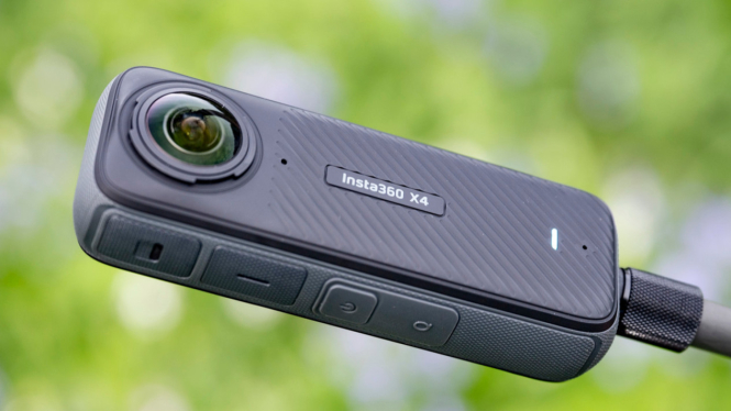 Anti Gagal Rekam Aksi Keren! Insta360 X4 dengan Horizon Lock & Tahan Air 10 Meter