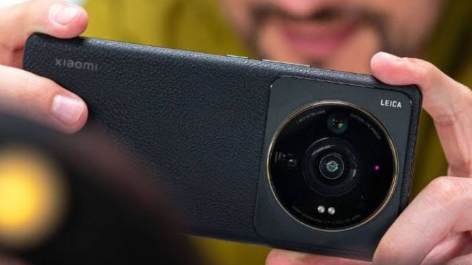 7 Smartphone Kamera Terbaik dengan Fitur Mirip DSLR
