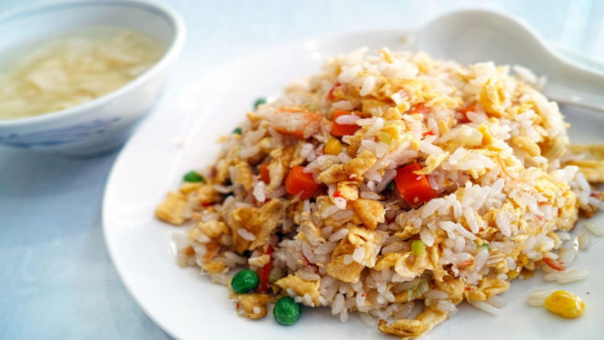 Stop Buang Nasi Sisa! Resep Rahasia Nasi Goreng Bumbu Iris Terenak Ada di Nasi Kemarin!