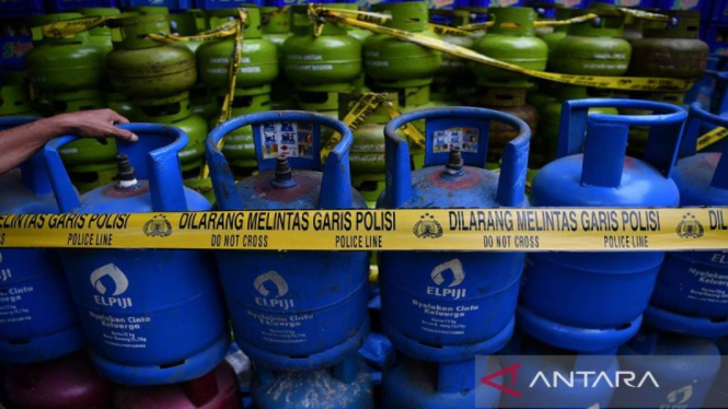 LPG Subsidi Dioplos, Bareskrim Bongkar Sindikat di Karawang & Semarang!