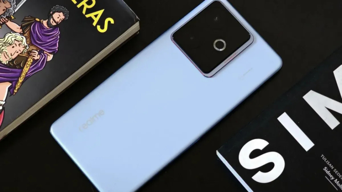 Realme GT 7