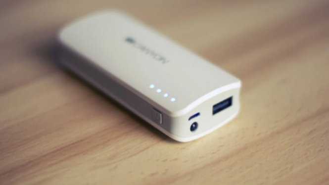 5 Powerbank Terbaik 2025: Kapasitas Besar, Anti Bocor, dan Bisa Isi Laptop!
