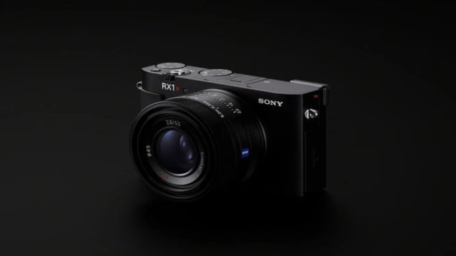 Sony RX1R III Resmi Dirilis: Kamera Saku Full-Frame 61MP